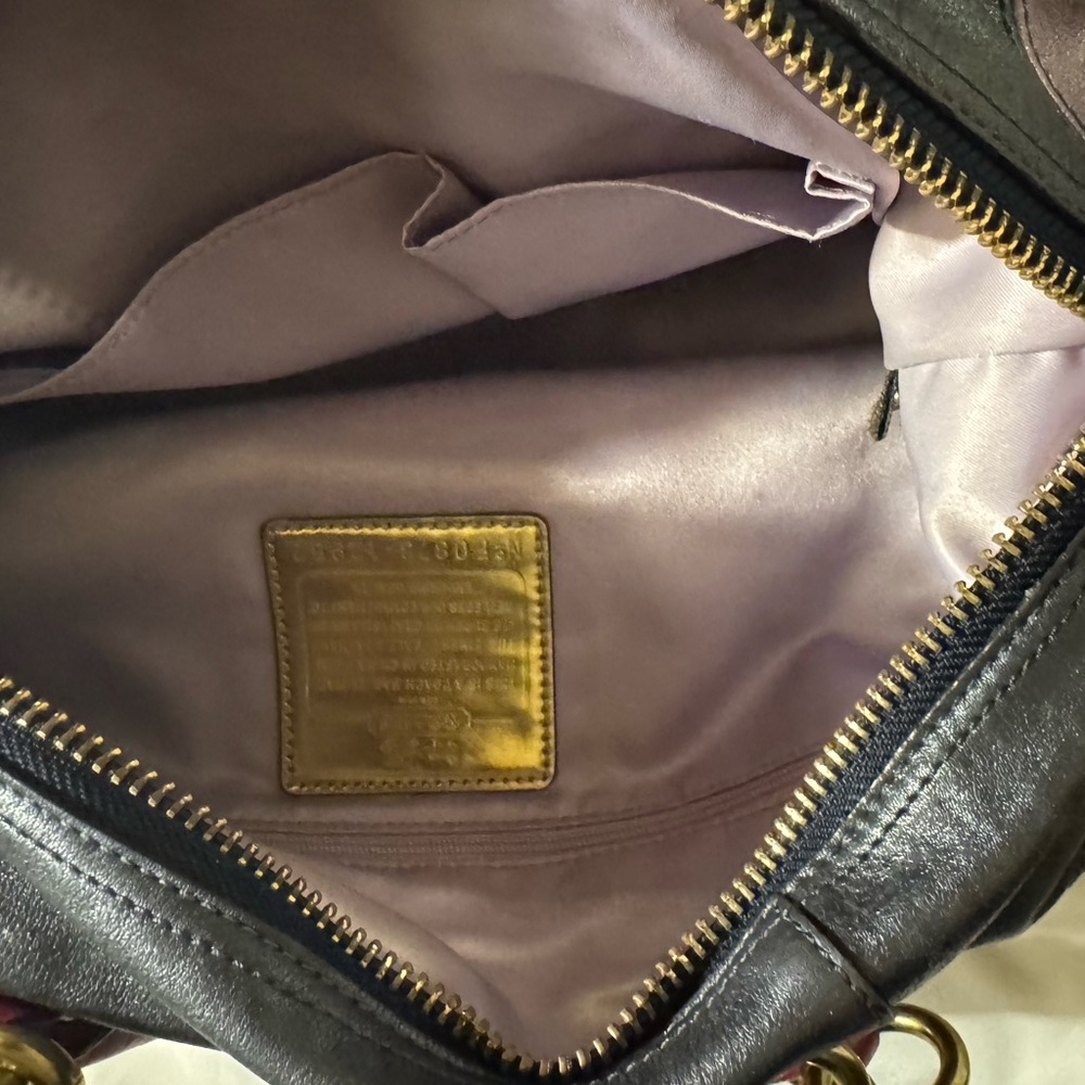 COACH VINTAGE Y2K 2008 LMTD EDT barely used - Picture 5 of 6